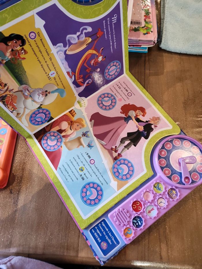 Livre enfants : c'est l'heure d'être une princesse - photo numéro 7