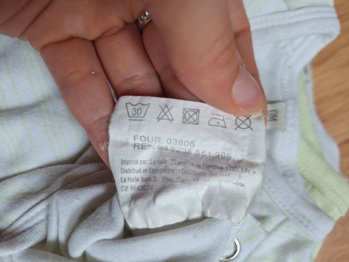 Lot de 6 bodies taille 0mois - photo numéro 12
