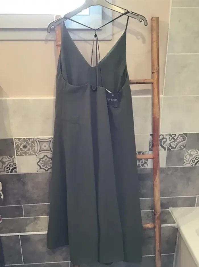 robe neuve Top shop taille 38 - photo numéro 2
