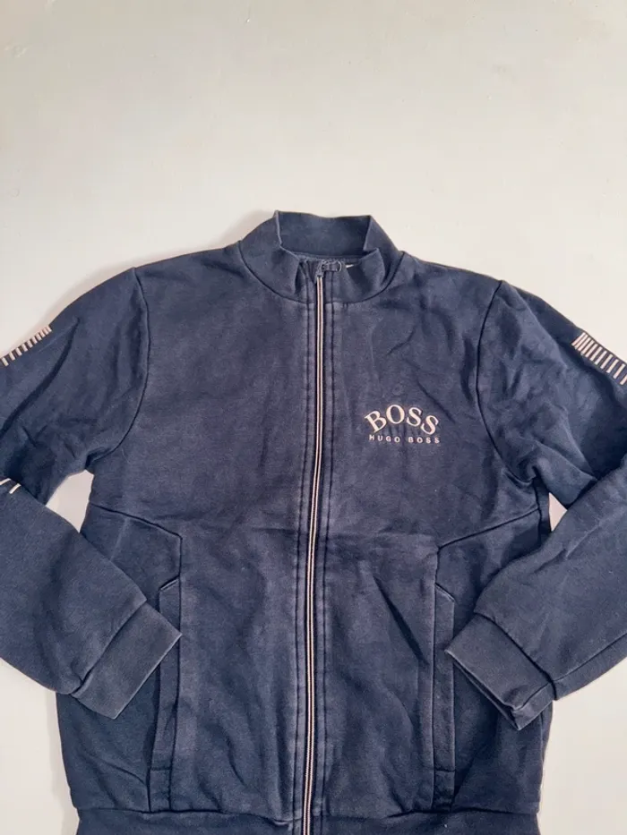 Gilet Hugo boss 12 ans - photo numéro 2
