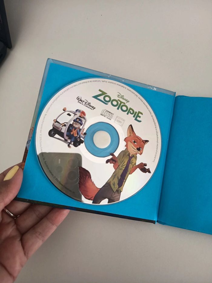 Livre Histoire à écouter Zootopie - photo numéro 2