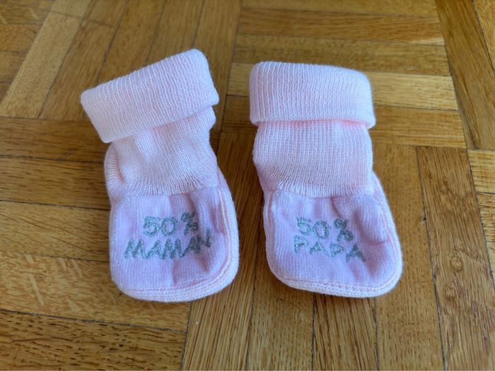 Chaussons bébé rose neufs - photo numéro 3