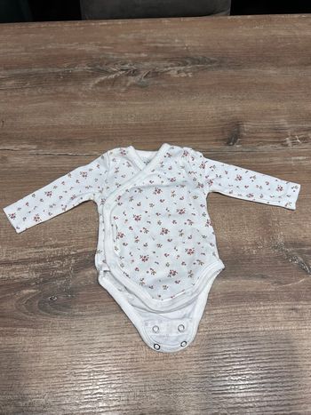 Body 1 mois 