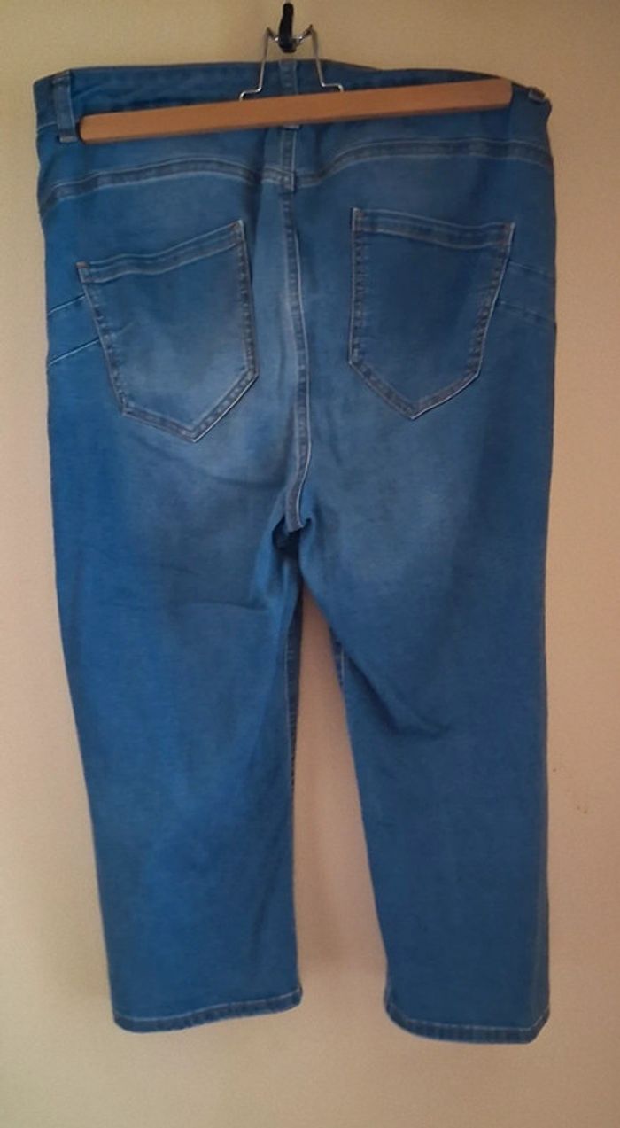 Pantacourt en jean's Magic Simplicity taille 46 - photo numéro 3