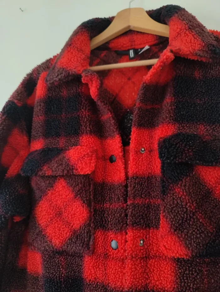 Veste chaude à carreaux H&M taille XS - photo numéro 2