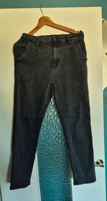 Jean gris