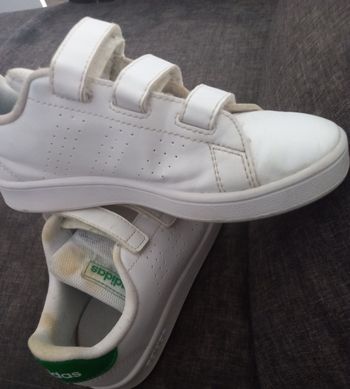 Chaussures garçon Adidas très bon état