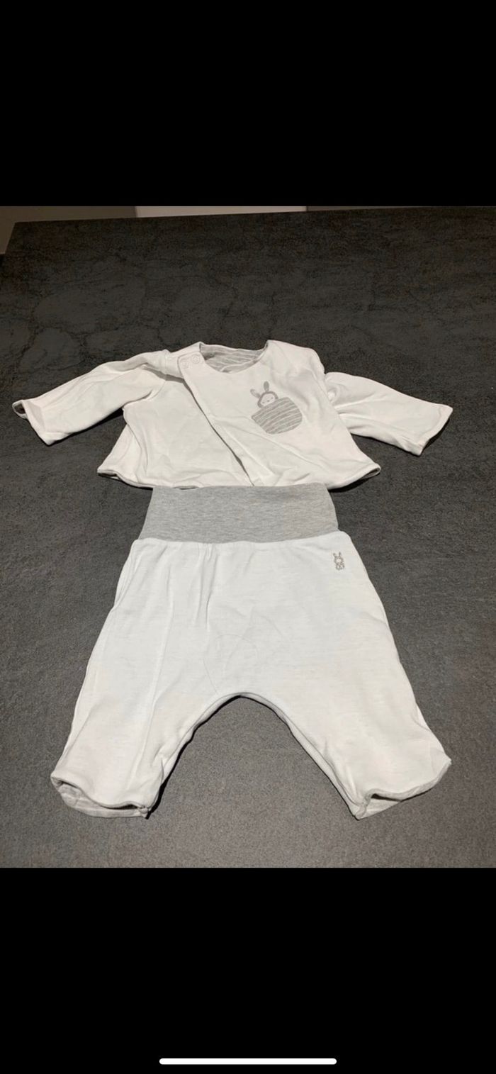 Lot bébé 1 mois - photo numéro 3