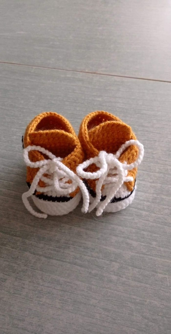 Chaussons bébé 3mois - photo numéro 2