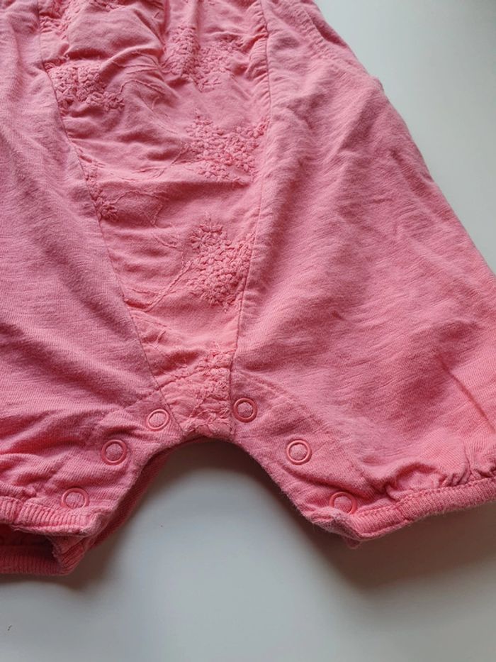 Barboteuse combishort Early Days nouveau né - photo numéro 3