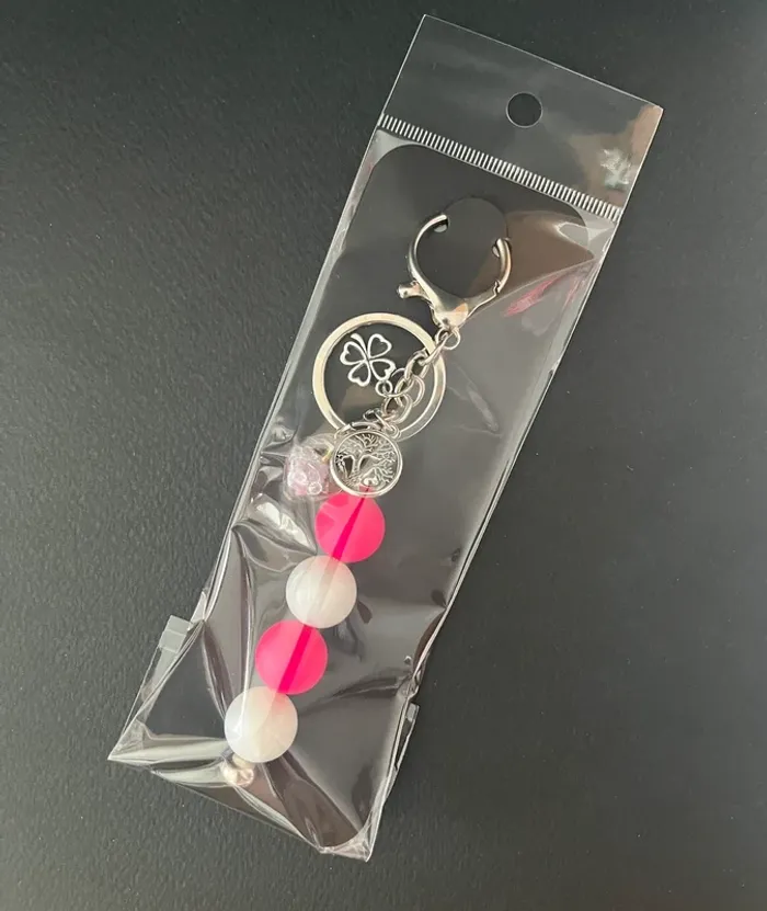 Porte-clés élégant et coloré - photo numéro 2