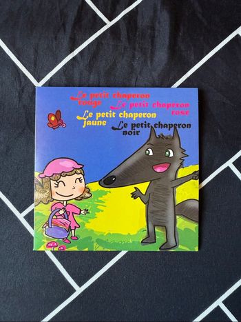 CD audio – Les petits chaperons (rouge, rose, jaune, noir)