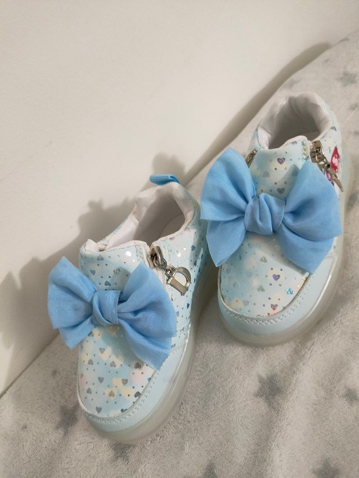 Basket k-pop lumineuse - photo numéro 2