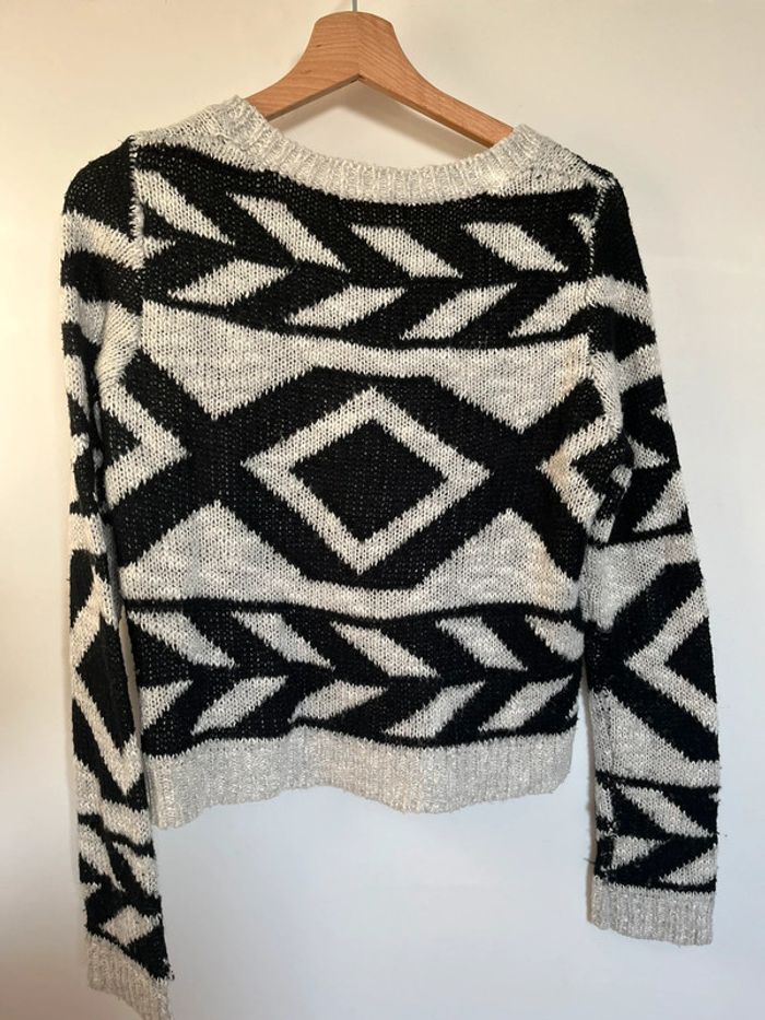 Pull motif en laine - photo numéro 3