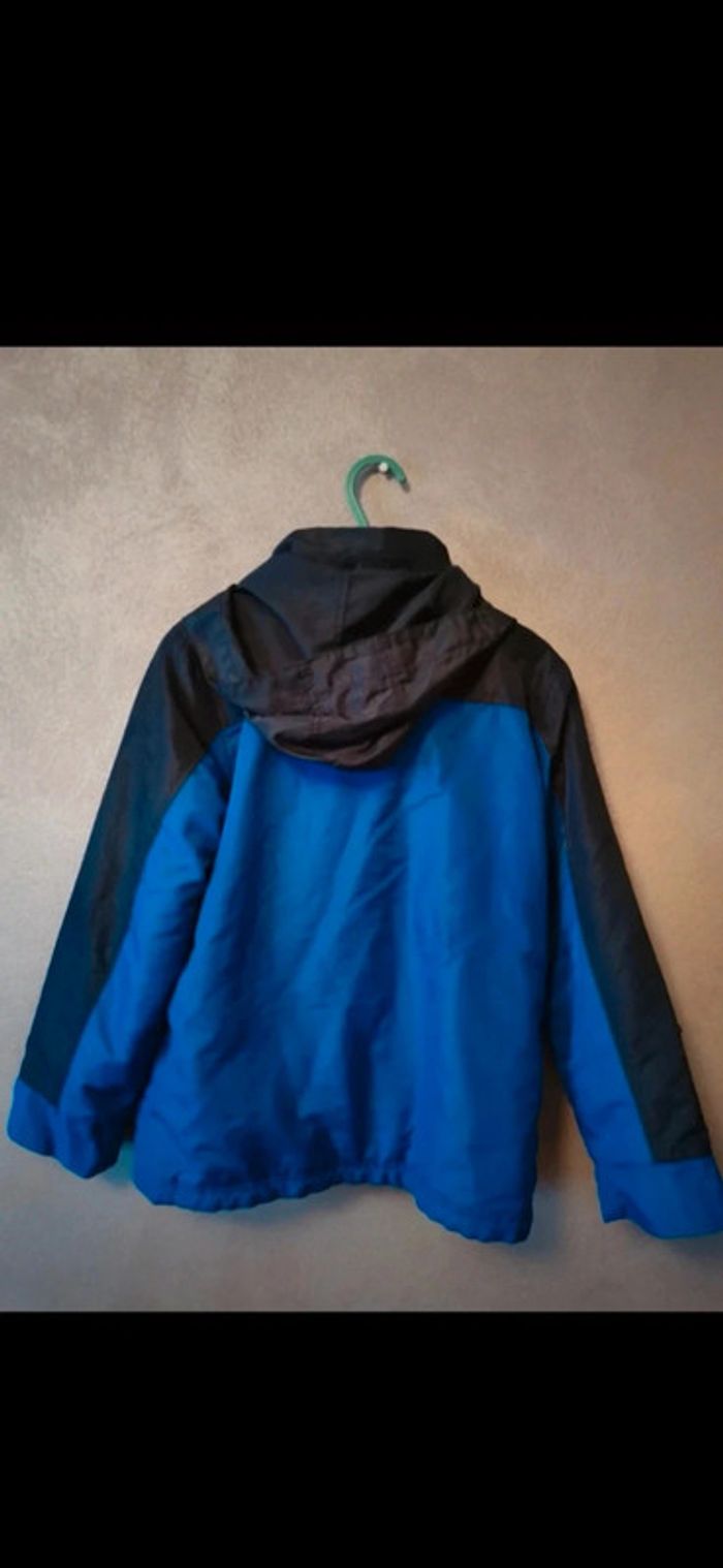 Blouson garçon 10 ans. - photo numéro 2