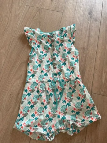 Combi short vert et corail