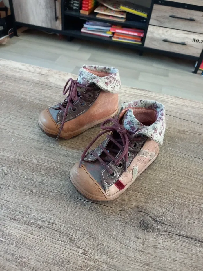 Chaussures babybotte T21 - photo numéro 3