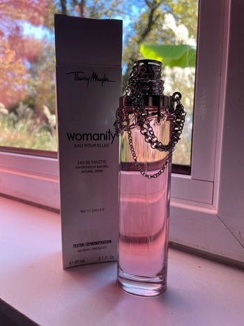 « Womanity eau pour elles » edt 80 ml