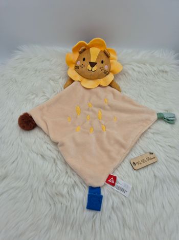 Doudou plat losange Lion Gifi
