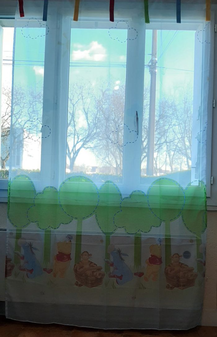 RIDEAU VOILAGE BLANC MOTIFS WINNIE "DISNEY" - 140 x 230 cm - n°16 - photo numéro 3