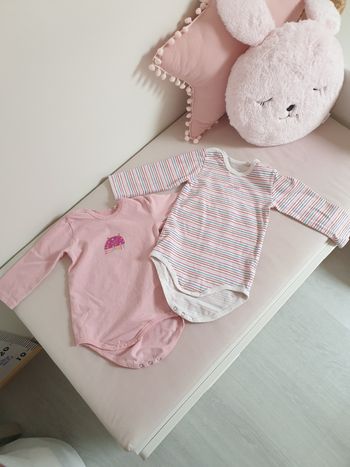 Lot 2 bodys longue manche esprit 🎀9-12mois/80cm