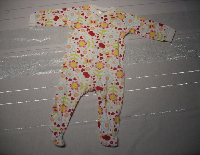 PYJAMA FIN BLANC A FLEURS BÉBÉ FILLE "H&M" - 6 MOIS - n°01 - photo numéro 2