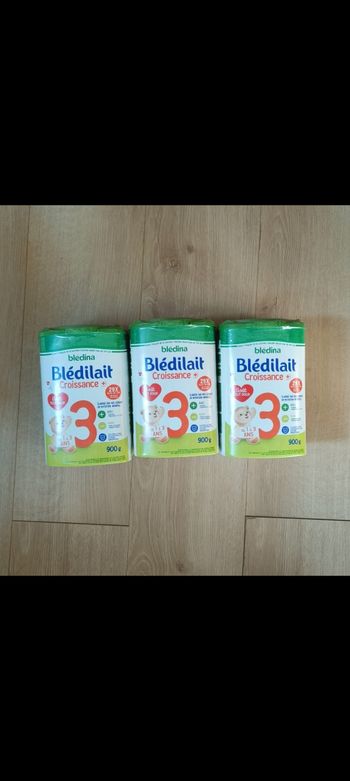 3 boîtes de lait Bledilait croissance 3
