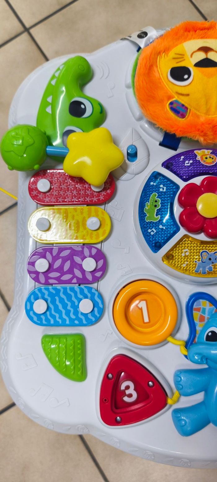 Table d'éveil - photo numéro 6