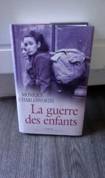 livre La guerre des enfants, Monique Charlesworth