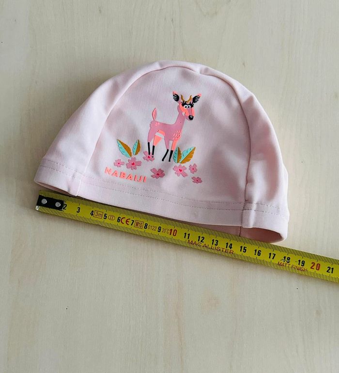 Maillot de bain et bonnet pour fille - photo numéro 4