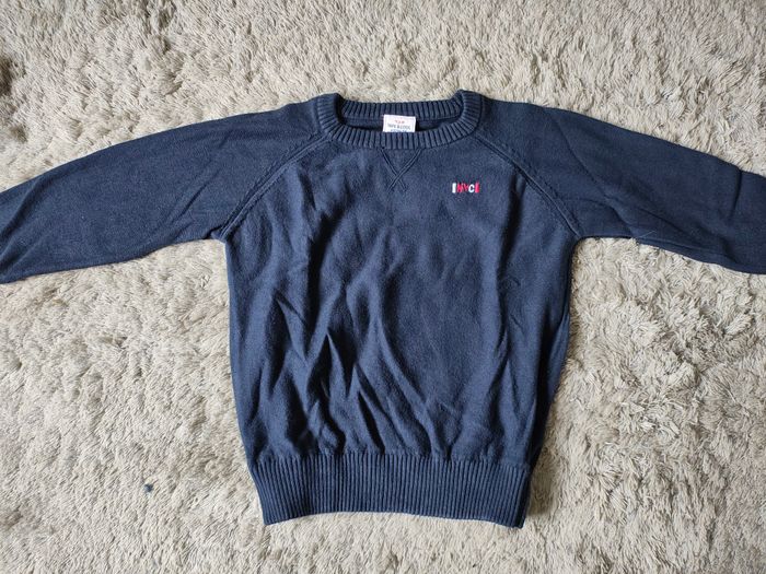 Pull TAO taille 4 ans