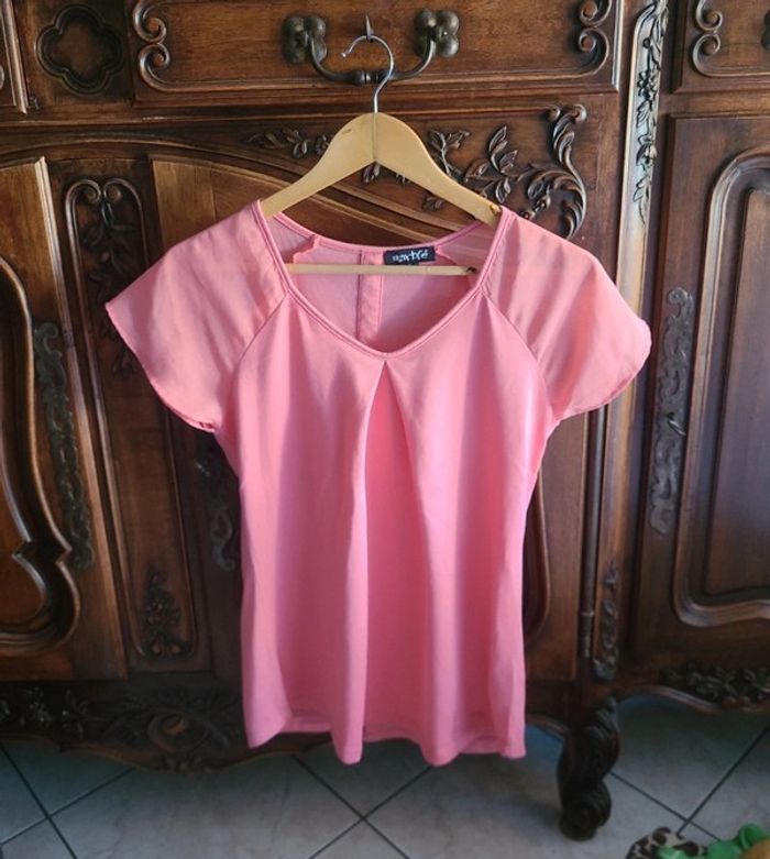 Tee shirt rose - photo numéro 1