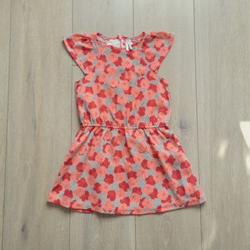 Très jolie robe. Fille 5 ans. Marque Orchestra