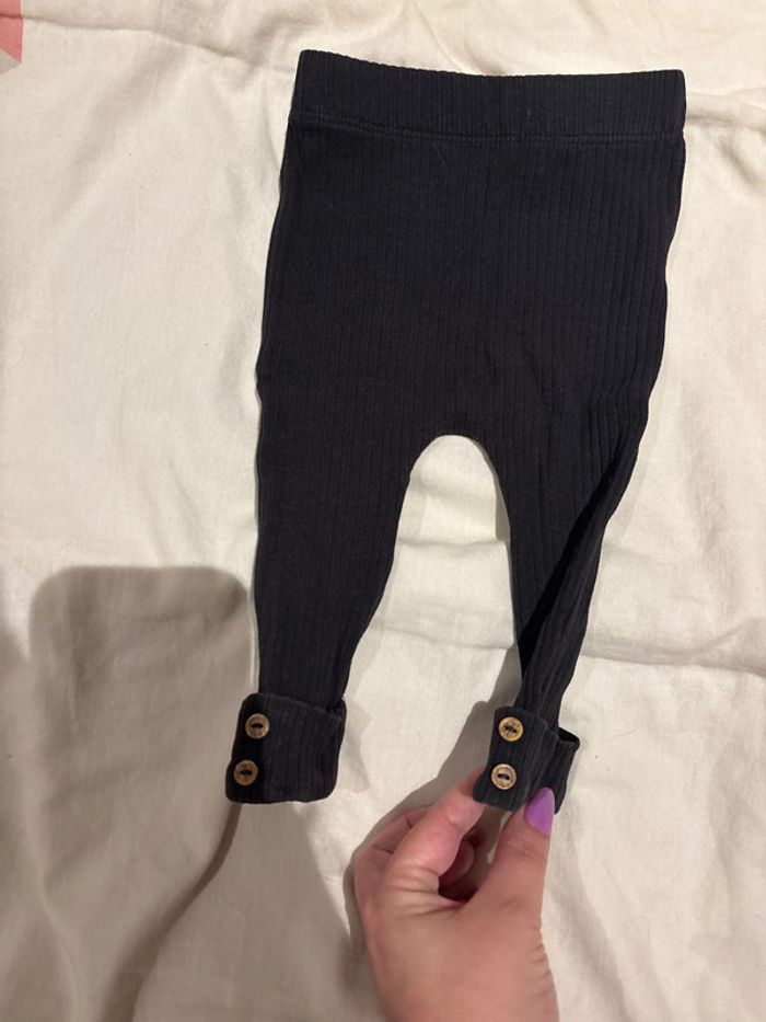 Pantalon 6 mois - photo numéro 2