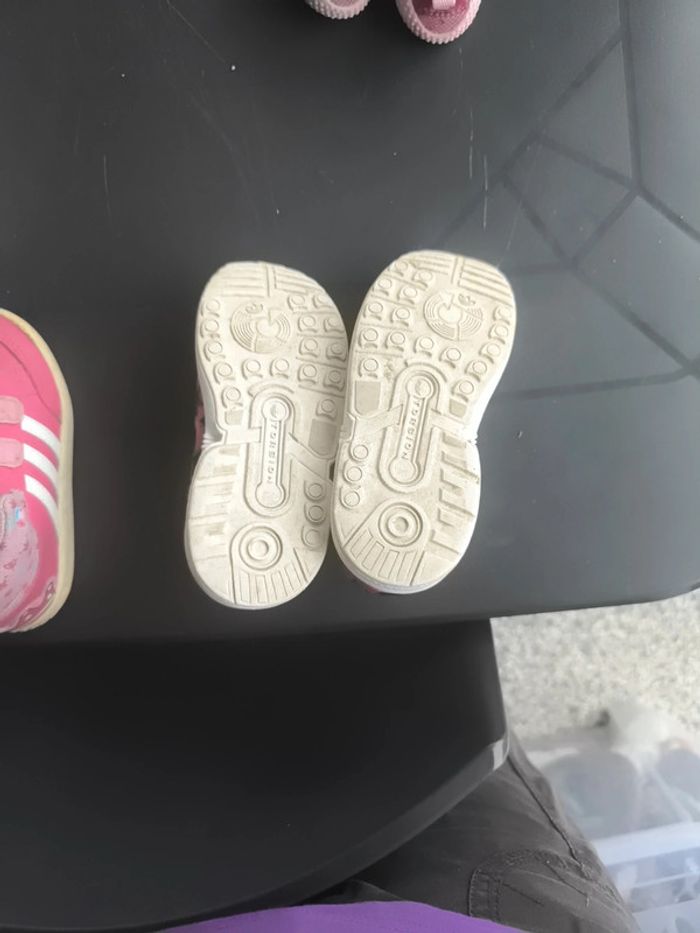 Chaussures fille Adidas - photo numéro 2
