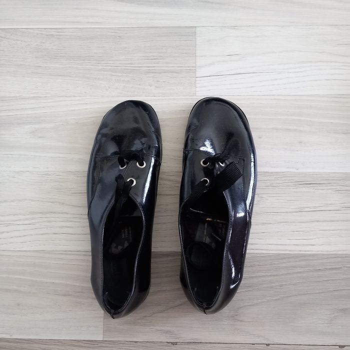Chaussure femme noir brillant taille 38