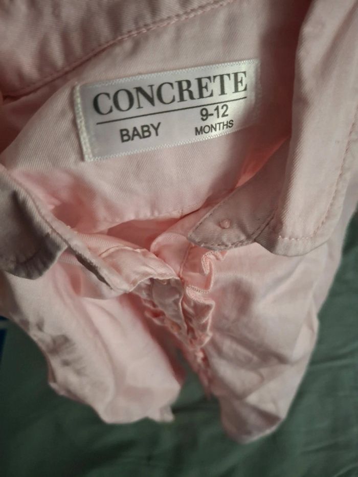 Tres jolie chemise rose bébé - photo numéro 5