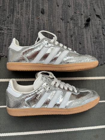 Adidas  SAMBA OG taille 38.5