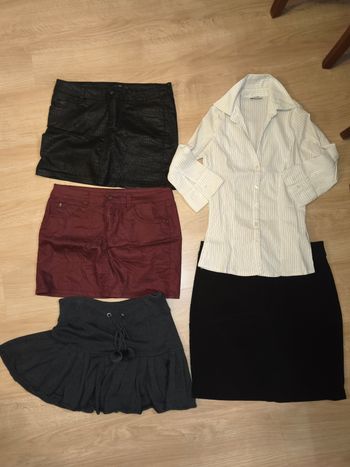 4 jupes et une chemise t38