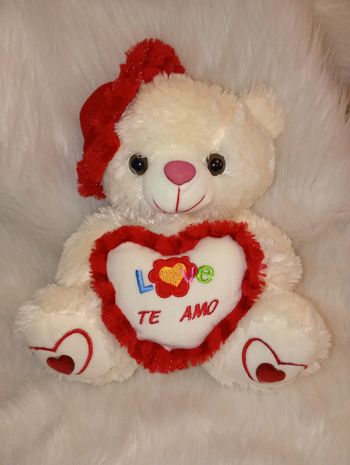 Peluche ourson cœur 