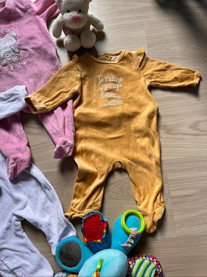 Pyjamas - photo numéro 2