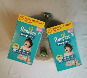 Pampers baby dry, taille 4, 2x108=216 couches, 9/14kg