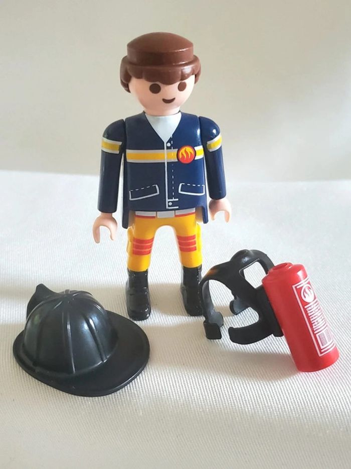 Personnages Playmobil Pompiers x 4 - photo numéro 5