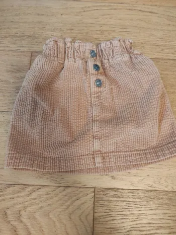Jupe beige velour 4 ans