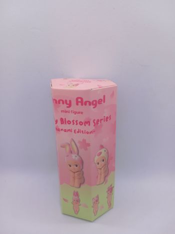 Sonny angel hanami 