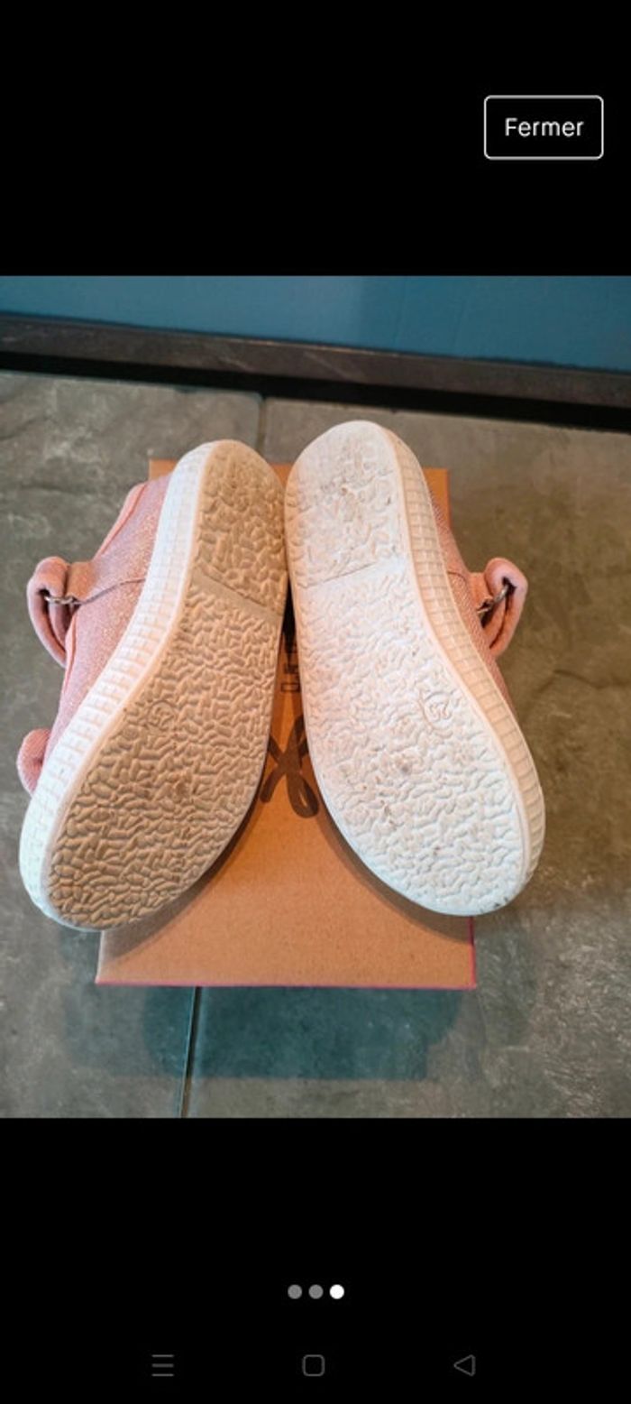Chaussures T25 - photo numéro 3