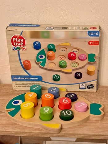 Jeu d’encastrement bois pour bébé les chiffres 