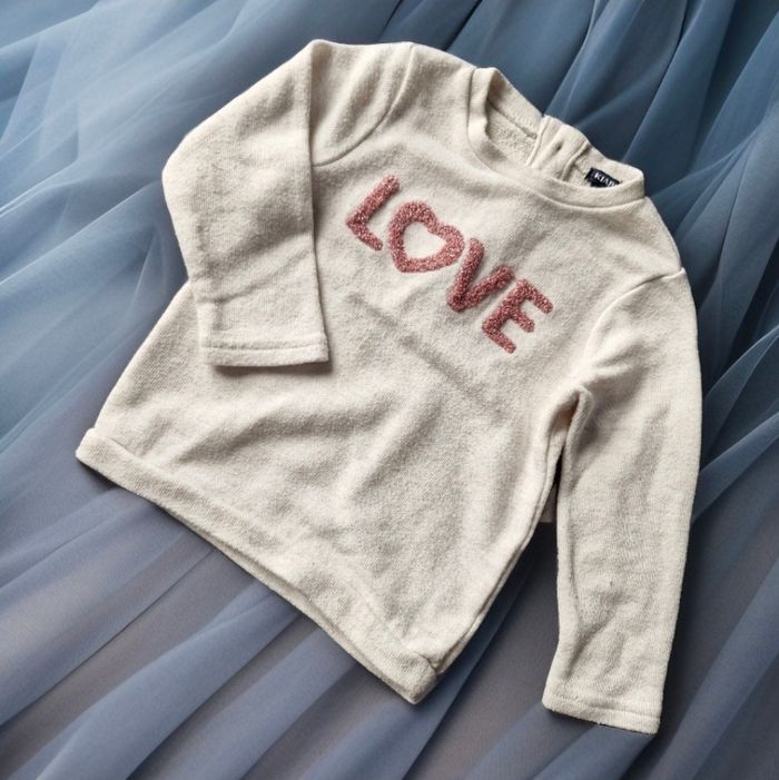 Superbe pull jersey Love Paillettes