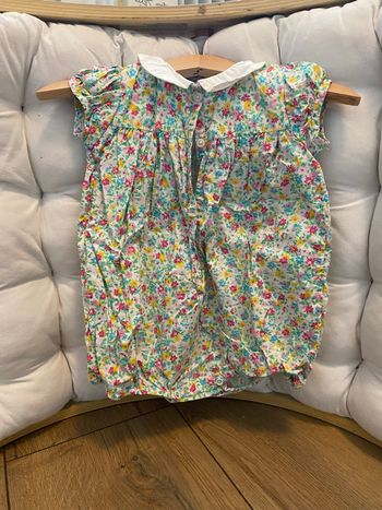 Combinaison à fleurs 