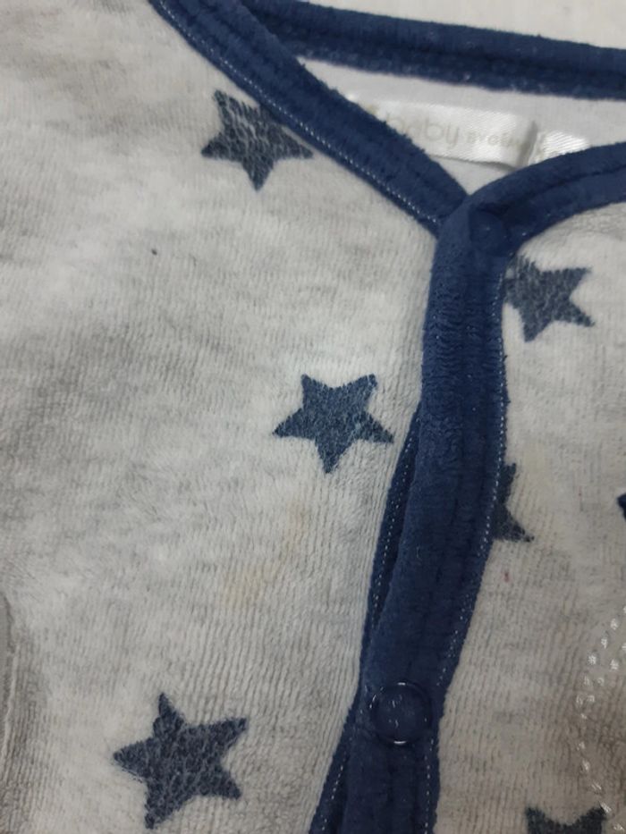 Lot de 3 pyjamas 12 mois - photo numéro 12